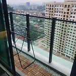 Majestic Maxim 3 Bedrooms Block D Near Mrt