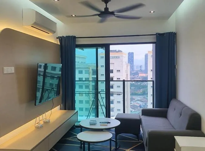 Majestic Maxim 3 Bedrooms Block D Near Mrt
